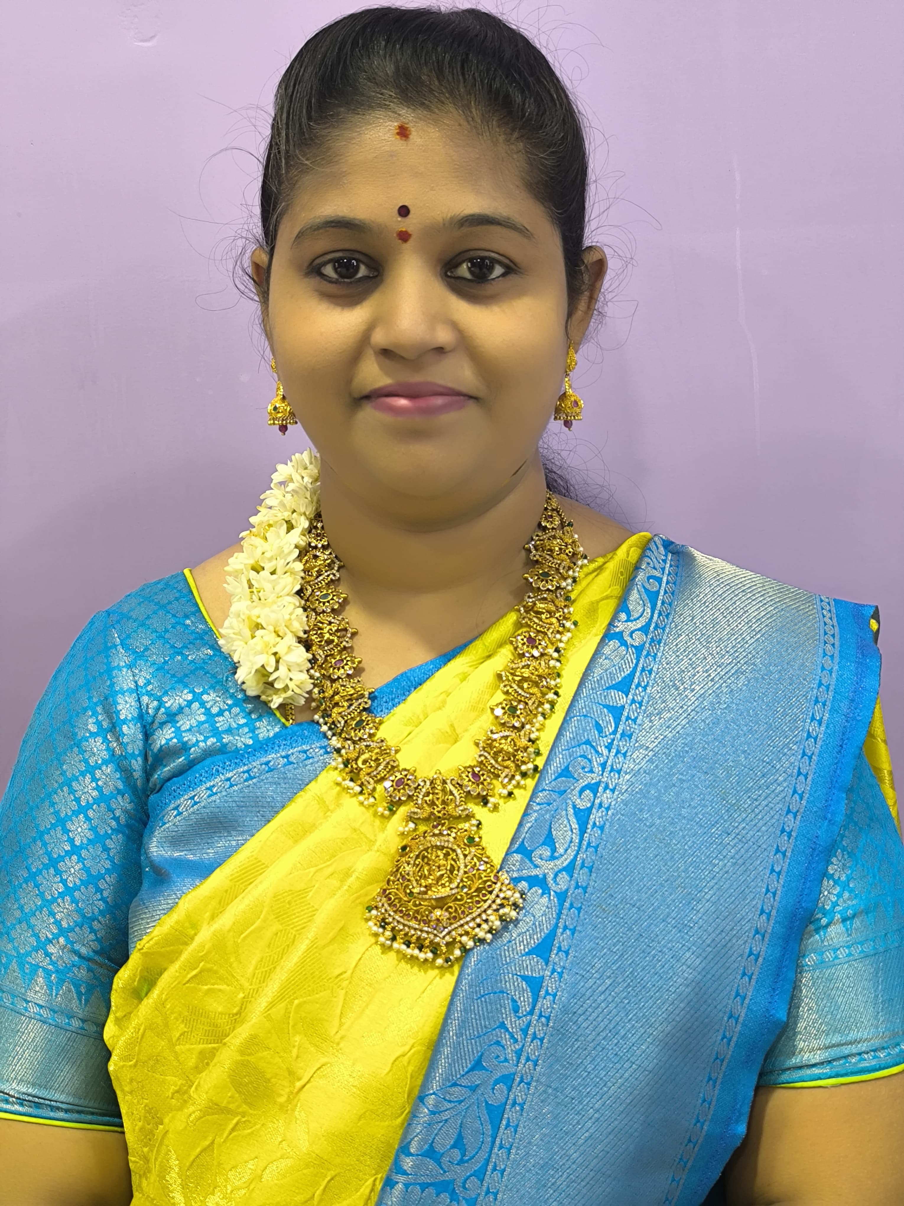 Guru Smt. Chatharaju Navyaja