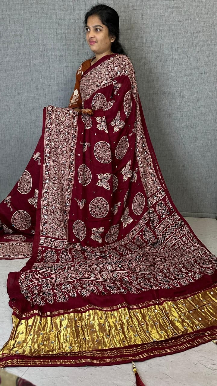 Saree Item 2